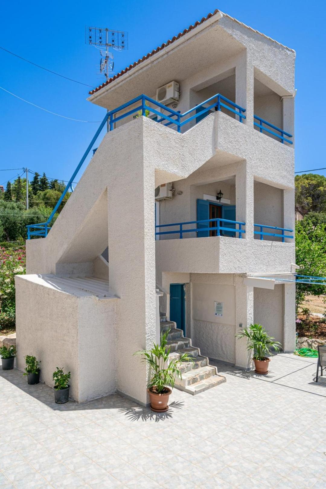Fiore Di Mare Studios Lassi  Bagian luar foto